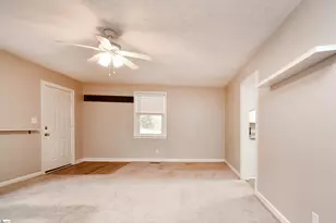 921 Barnwell Rd, Spartanburg, SC 29303 - Photo 25