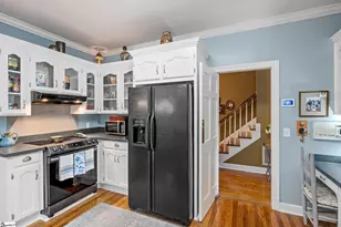 310 Greenview Cir, Greenville, SC 29609 - Photo 17