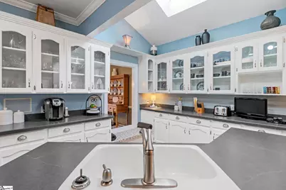 310 Greenview Circle, Greenville, SC 29609 - Photo 15