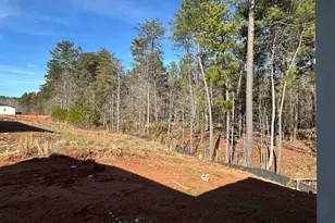 347 E Pyrenees Dr, Wellford, SC 29385 - Photo 37