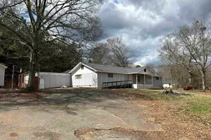 100 Clary Dr, Spartanburg, SC 29303 - Photo 3