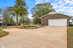 300 Woodlake Rd, Anderson, SC 29621 - Photo 35