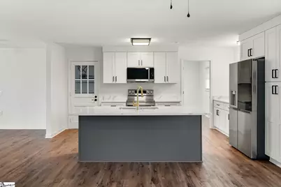 300 Woodlake Road, Anderson, SC 29621 - Photo 13