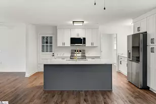 300 Woodlake Rd, Anderson, SC 29621 - Photo 13