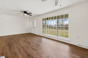 300 Woodlake Rd, Anderson, SC 29621 - Photo 9