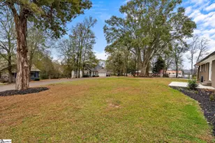 300 Woodlake Rd, Anderson, SC 29621 - Photo 39