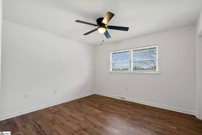 300 Woodlake Road, Anderson, SC 29621 - Photo 31