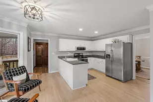 1106 Willow Branch Dr, Simpsonville, SC 29680 - Photo 13