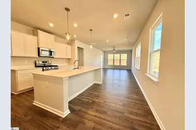 1636 Savannah Mills Drive, Spartanburg, SC 29303 - Photo 7