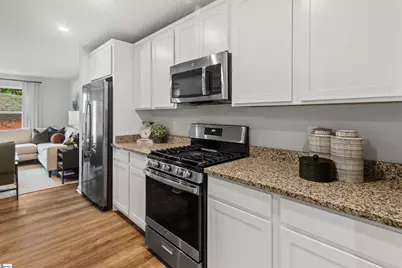 1272 Forestbrook Lane, Spartanburg, SC 29303 - Photo 5