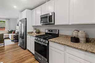 1272 Forestbrook Ln, Spartanburg, SC 29303 - Photo 5