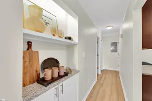 233 N Main St, Greenville, SC 29601 - Photo 9