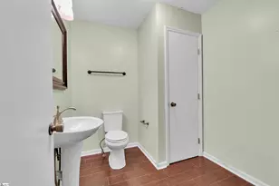 304 N Isundega St, Westminster, SC 29693 - Photo 5