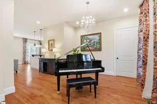 60 Montague Cir, Greenville, SC 29617 - Photo 5