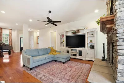 60 Montague Circle, Greenville, SC 29617 - Photo 9