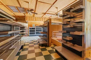 869 Poplar St, Clinton, SC 29325 - Photo 7