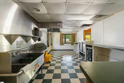 869 Poplar Street, Clinton, SC 29325 - Photo 11