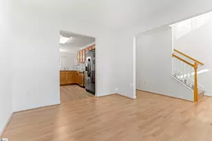 301 Carnahan Dr, Spartanburg, SC 29306 - Photo 7