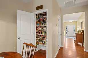 210 Marefair Ln, Simpsonville, SC 29680 - Photo 15