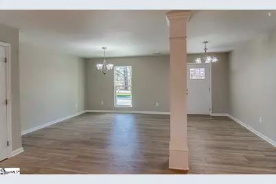 304 Lakeview Drive, Laurens, SC 29360 - Photo 5