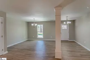 304 Lakeview Dr, Laurens, SC 29360 - Photo 5