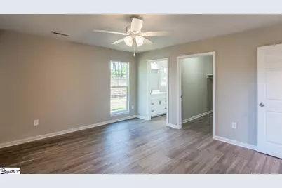 304 Lakeview Drive, Laurens, SC 29360 - Photo 11