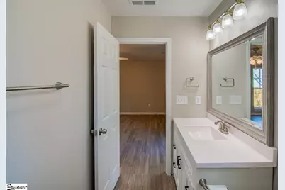 304 Lakeview Drive, Laurens, SC 29360 - Photo 29