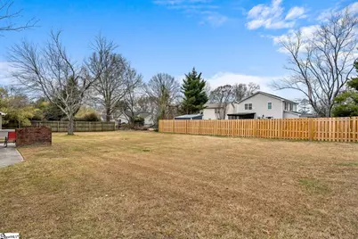 100 De Kalb Drive, Greer, SC 29650 - Photo 33