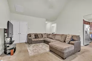 10 N Plainview Dr, Greenville, SC 29611 - Photo 3