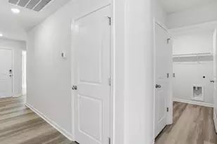 121 Bobbin Rd, Greenville, SC 29611 - Photo 5