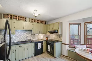 132 Deer Creek Ct, Easley, SC 29642 - Photo 7