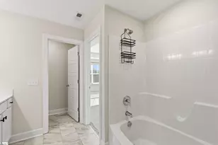 324 Hollenbeck Pl, Greenville, SC 29607 - Photo 17