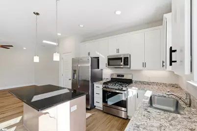 324 Hollenbeck Place, Greenville, SC 29607 - Photo 7