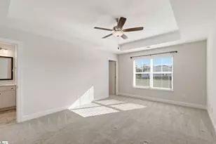 324 Hollenbeck Pl, Greenville, SC 29607 - Photo 13