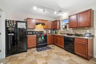 743 Cannonsburg Dr, Duncan, SC 29334 - Photo 5