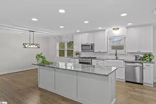 13 Cunningham Cir, Taylors, SC 29687 - Photo 9