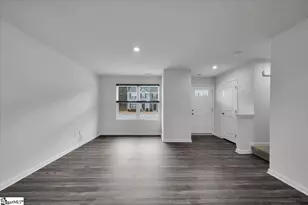 145 Fernside Ct, Greenville, SC 29617 - Photo 7