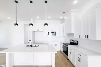 761 Garland Drive, Spartanburg, SC 29301 - Photo 5