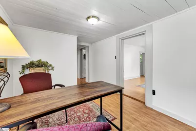 108 N Poinsett Highway, Travelers Rest, SC 29690 - Photo 15