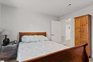 219 Bending Branch Rd, Greenville, SC 29605 - Photo 11