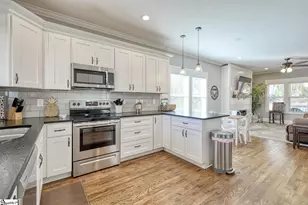 35 Burgess Ave, Greenville, SC 29609 - Photo 15