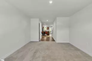 710 Cresslyn Ct, Greenville, SC 29617 - Photo 5