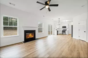 29 Golden Acre Ct, Simpsonville, SC 29681 - Photo 5