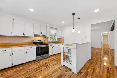 1016 Lee Vaughn Road, Simpsonville, SC 29681 - Photo 9