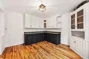 1016 Lee Vaughn Rd, Simpsonville, SC 29681 - Photo 7