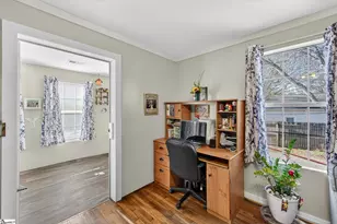 4 Caren St, Greenville, SC 29611 - Photo 5