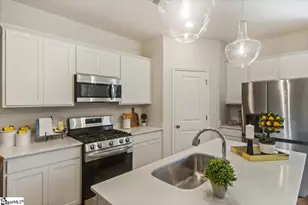 2041 Hillman Wy, Roebuck, SC 29376 - Photo 15