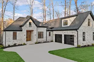 304 Of Oaks Ave, Anderson, SC 29621 - Photo 1