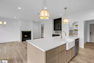 305 Willard St, Greenville, SC 29611 - Photo 33