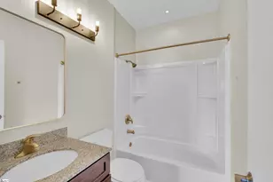 233 N Main St, Greenville, SC 29601 - Photo 19